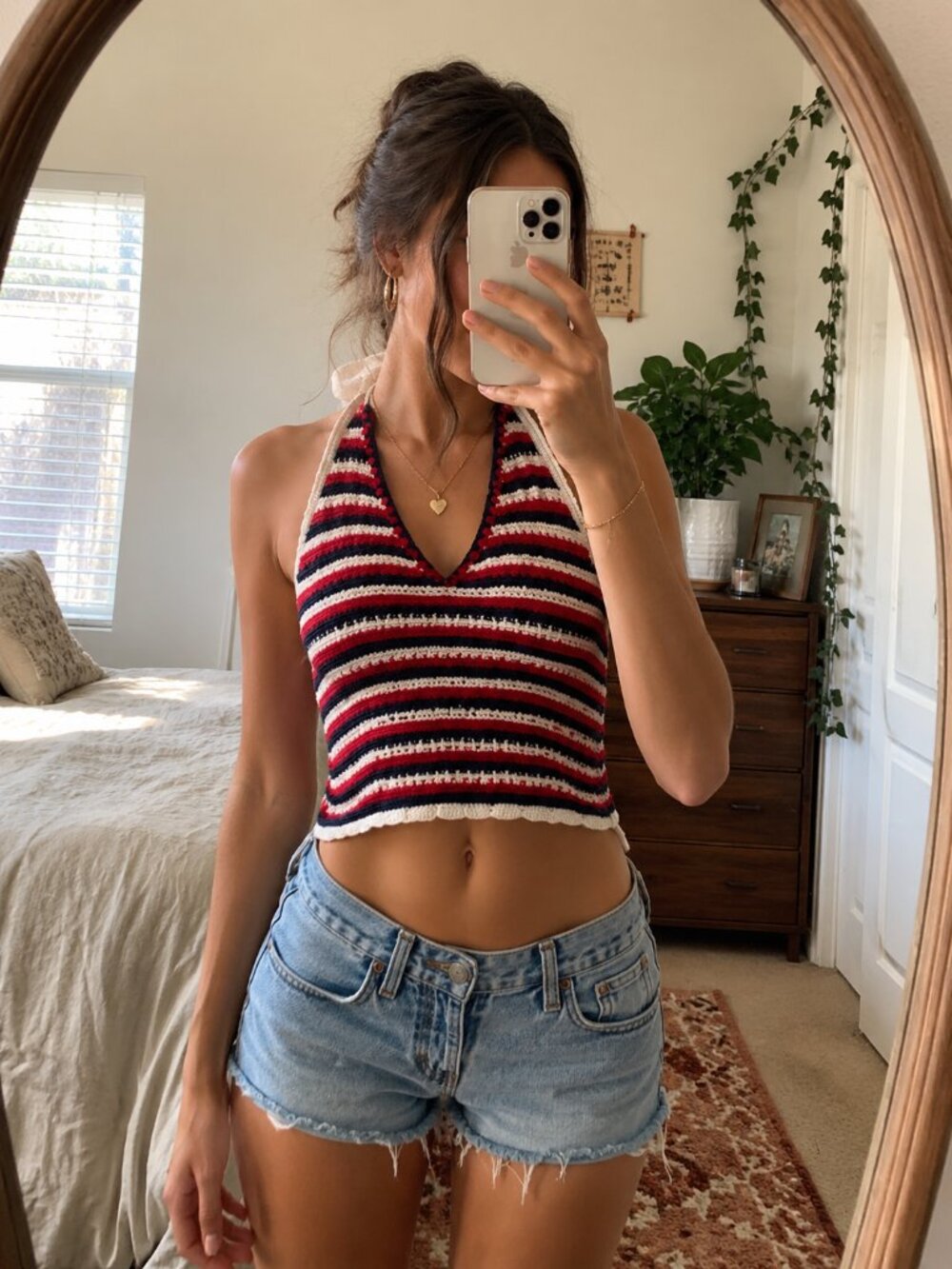 Moon & Madison Americana Crochet Halter Crop Top Medium USA Stripe